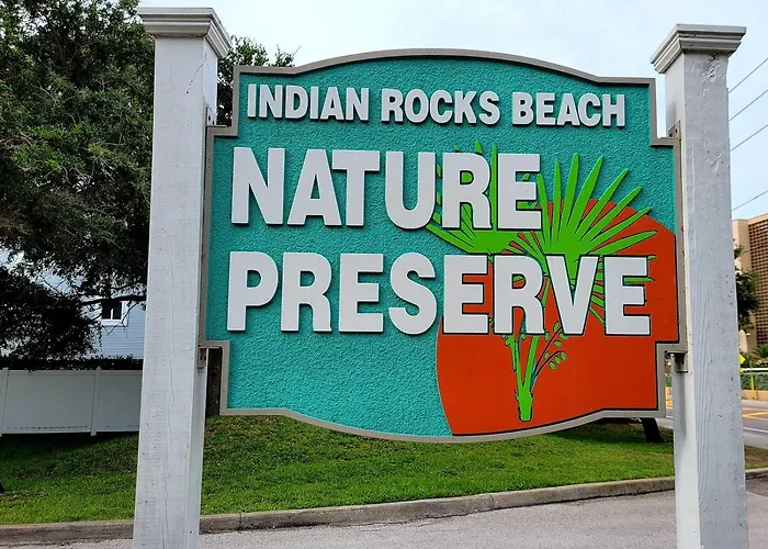 Gorgeous Townhouse One Block Away To Beaches! Clearwater Beach