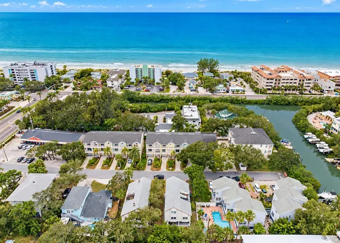 Holiday home Gorgeous Townhouse One Block Away To Beaches! Clearwater Beach