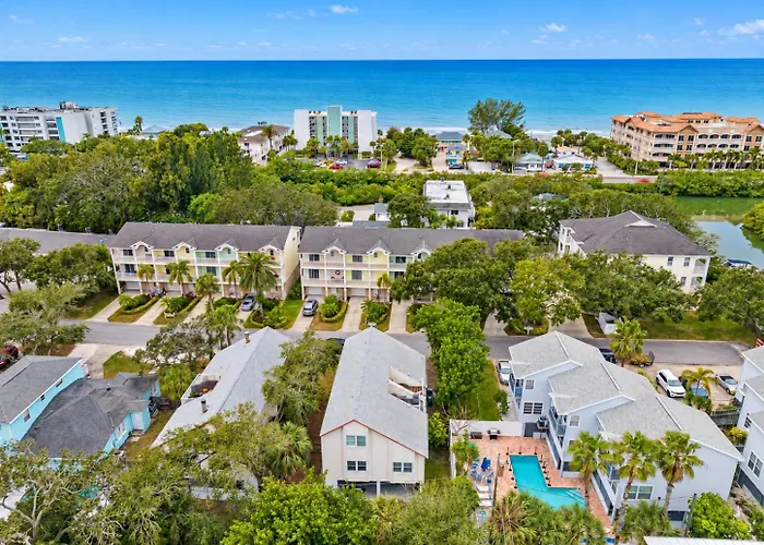 Holiday home Gorgeous Townhouse One Block Away To Beaches! Clearwater Beach
