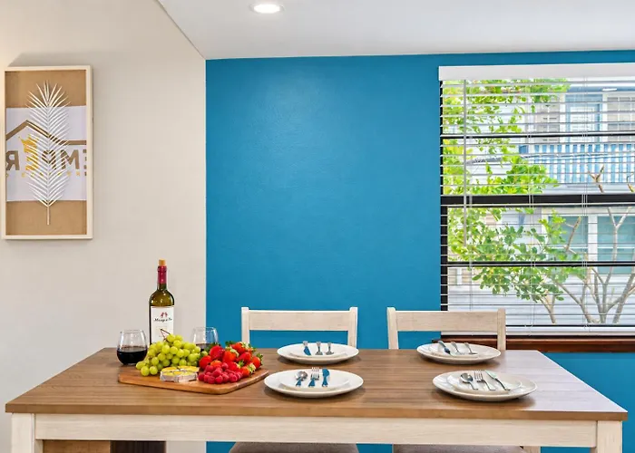 Gorgeous Townhouse One Block Away To Beaches! * Clearwater Beach