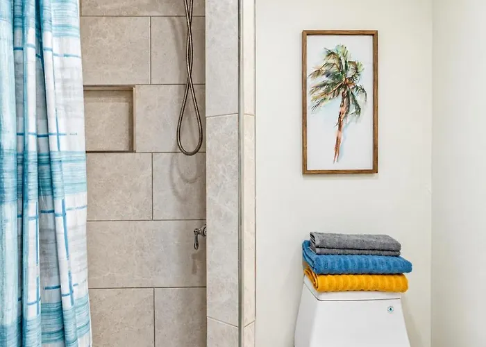 Holiday home Gorgeous Townhouse One Block Away To Beaches! Clearwater Beach