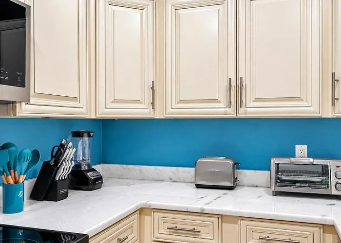 Gorgeous Townhouse One Block Away To Beaches! Сasa de vacaciones Clearwater Beach